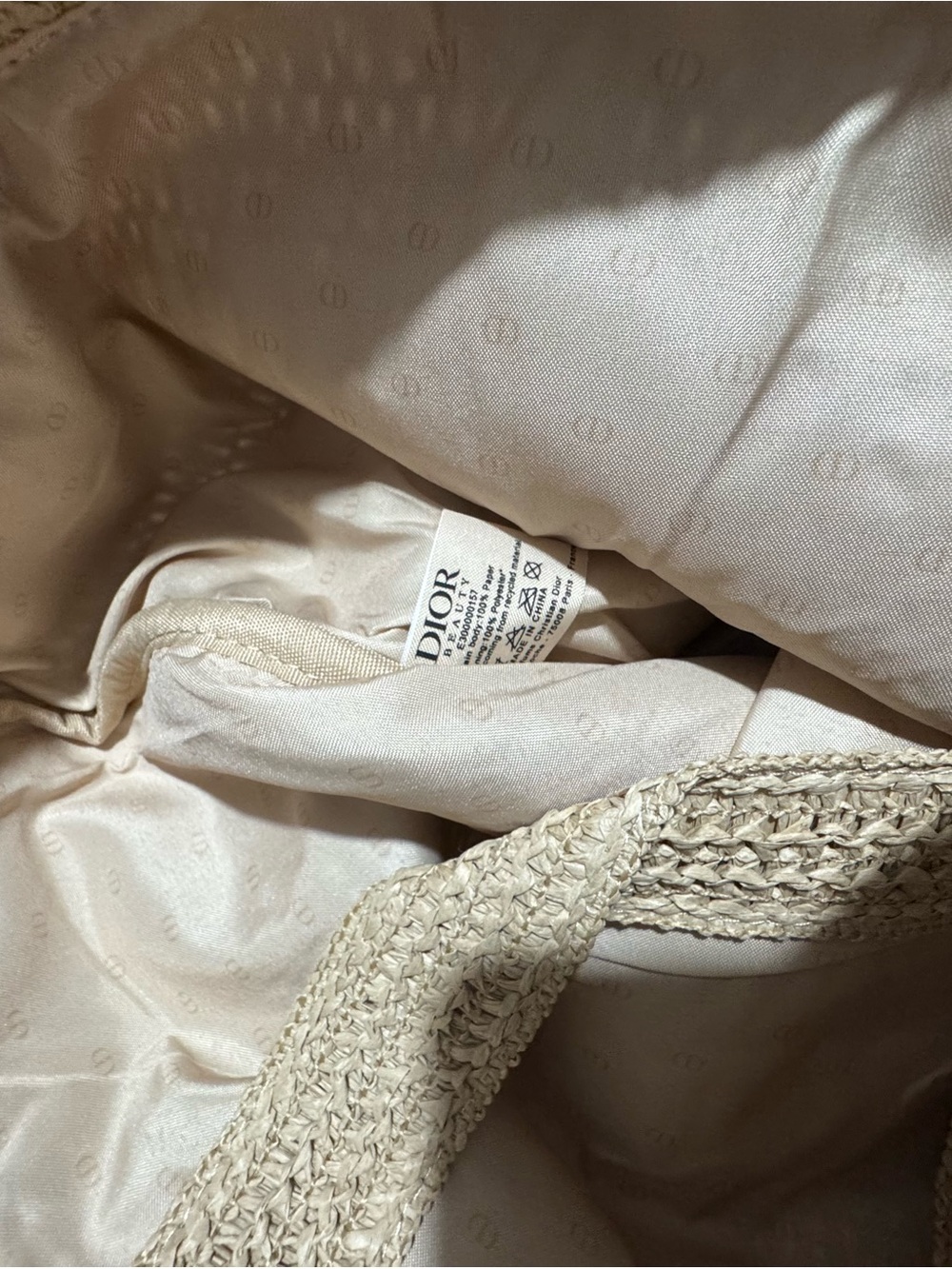 Dior Beute Natural Raffia Tote with Matching Pouch - Picture 7 of 10